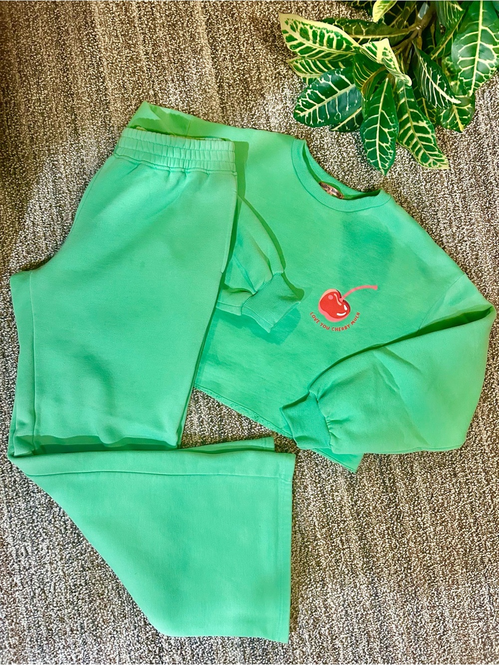*SET* BOUTIQUE LOUNGE S/M BAILEY ROSE S Top M bottoms